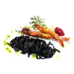 Tagliatelles à l'encre de seiche