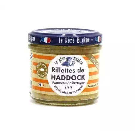 Rillettes de haddock au pommeau de Bretagne étalées sur un toast croustillant, garnies de ciboulette fraîche.