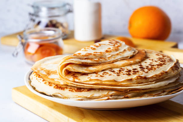 Fête de la Chandeleur avec recettes de crêpes et galettes traditionnelles