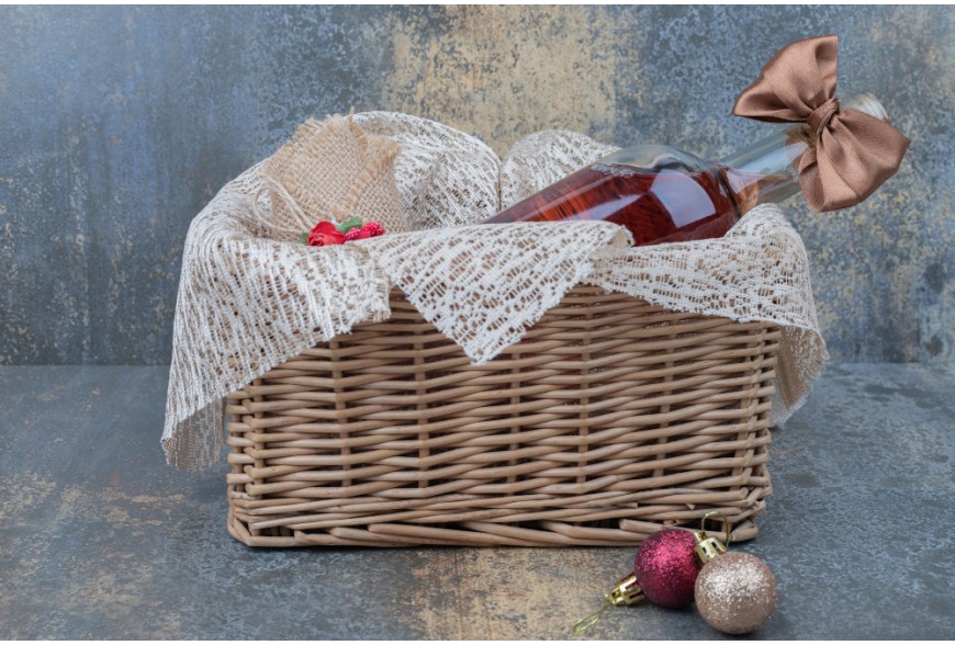 Les paniers garnis de Noël : des cadeaux gourmands pour célébrer les saveurs régionales